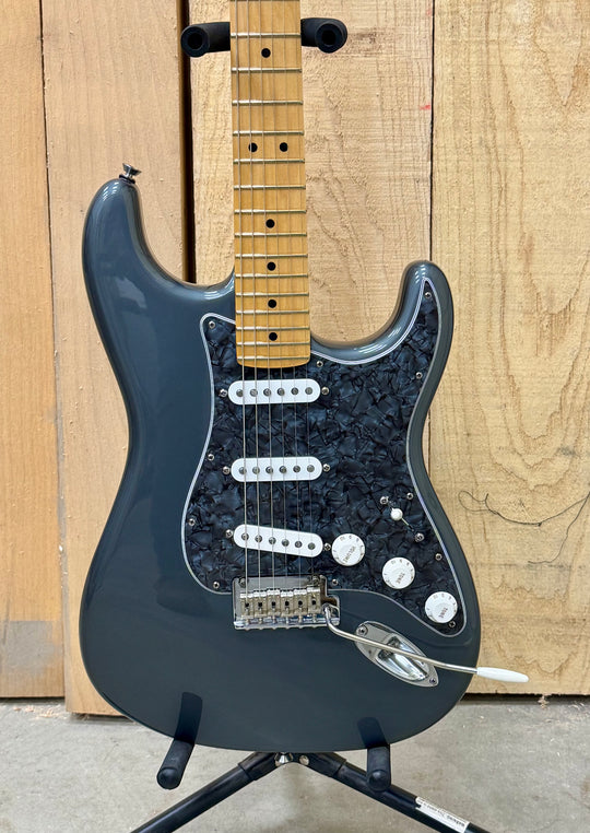2012 Fender Stratocaster - Charcoal Frost