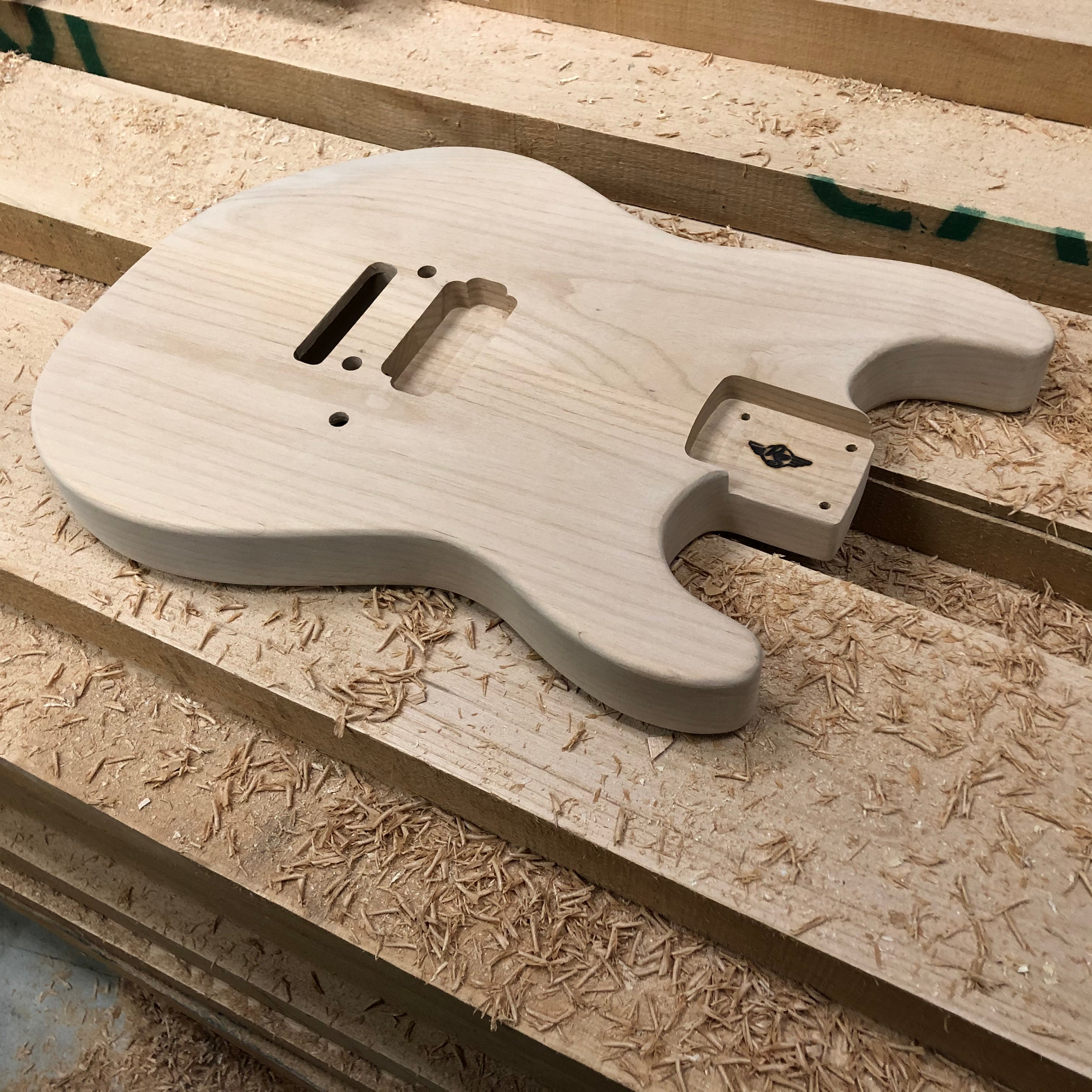 RS Guitar Works ストラト　スワンプアッシュ Old School Strat™ Body – RS Guitarworks