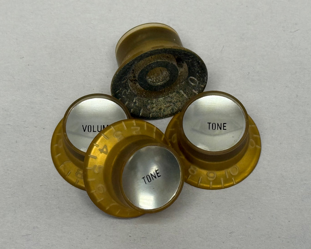 Reflector Knobs