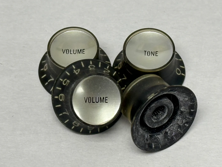 Reflector Knobs
