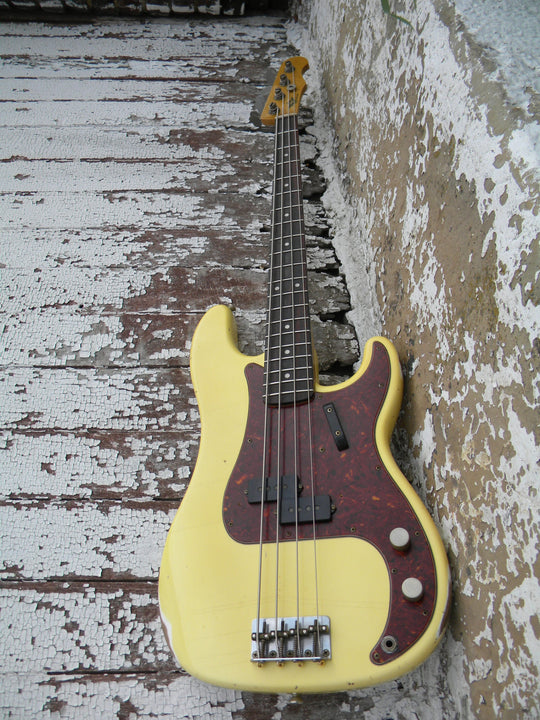 Contour Bass '59